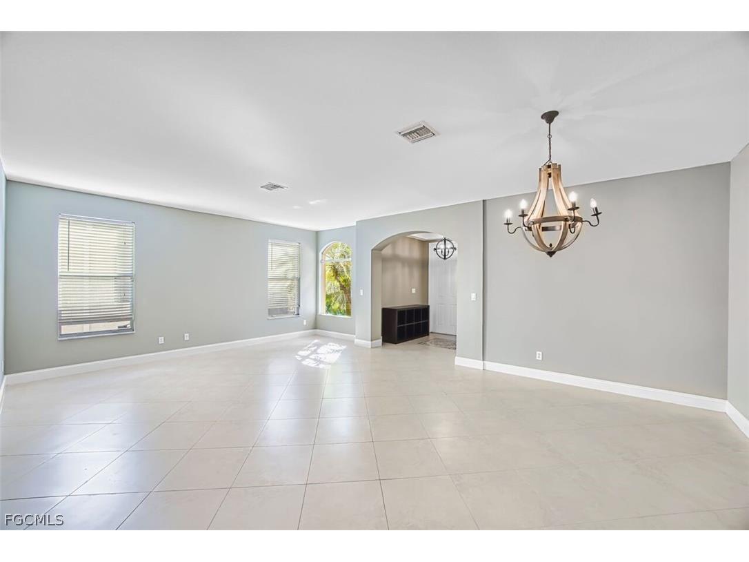 8306 Sumner Avenue Fort Myers FL 33908 2026007722 image14