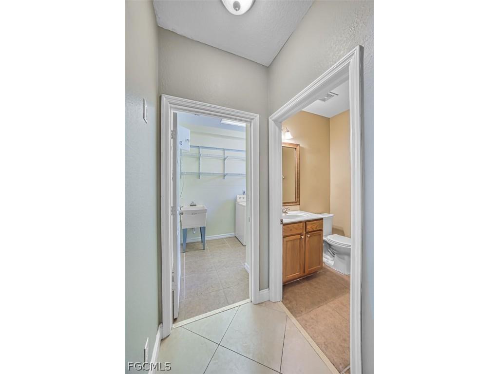 8306 Sumner Avenue Fort Myers FL 33908 2026007722 image27