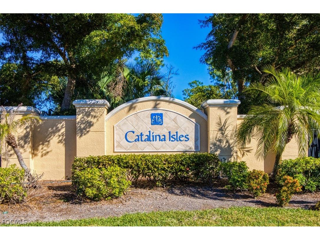 8306 Sumner Avenue Fort Myers FL 33908 2026007722 image4