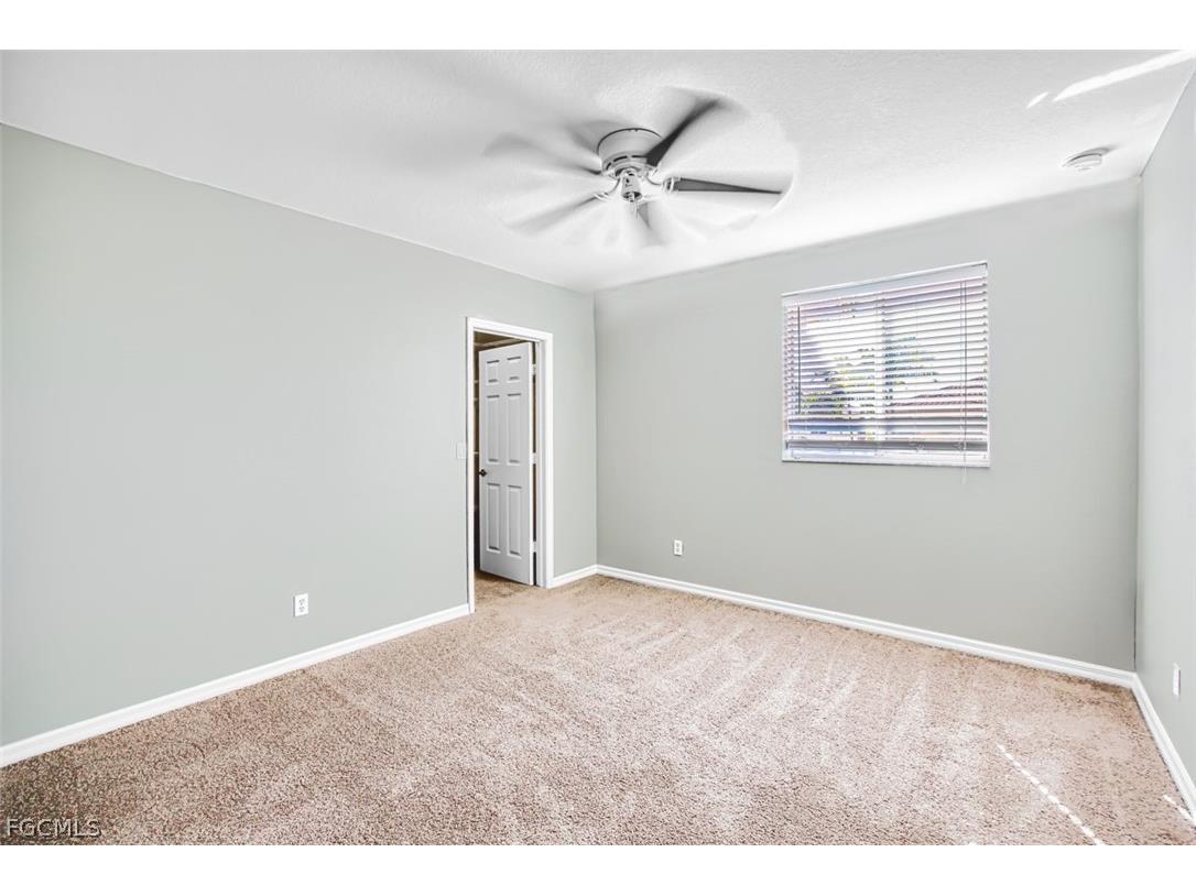 8306 Sumner Avenue Fort Myers FL 33908 2026007722 image48