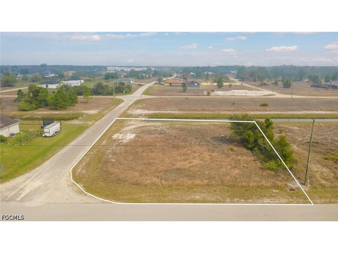 831 Colyer Street E Lehigh Acres FL 33974 2026014434 image1