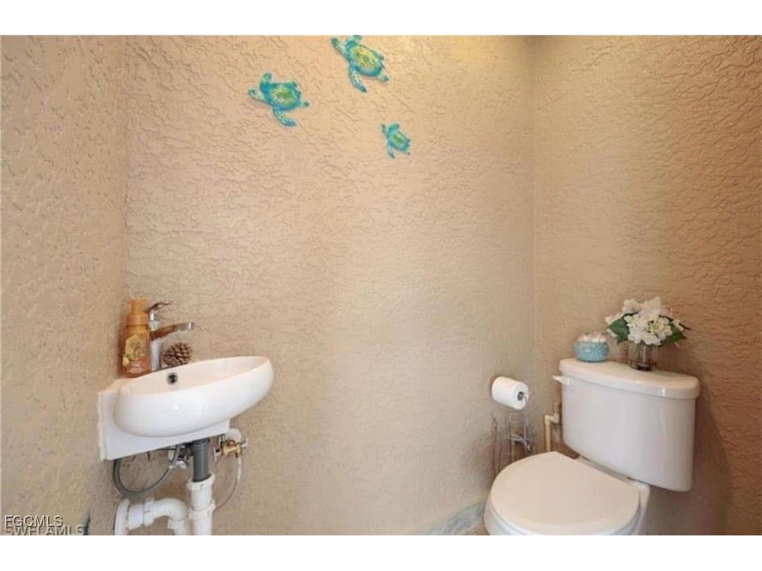 831 NE 23rd Terrace Cape Coral FL 33909 2026000750 image17