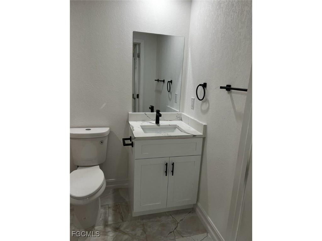 831 NE 23rd Terrace Cape Coral FL 33909 2026000750 image26