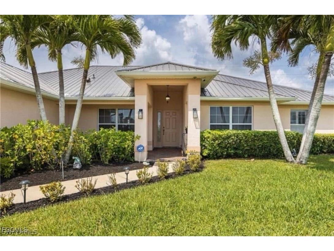 831 NE 23rd Terrace Cape Coral FL 33909 2026000750 image3