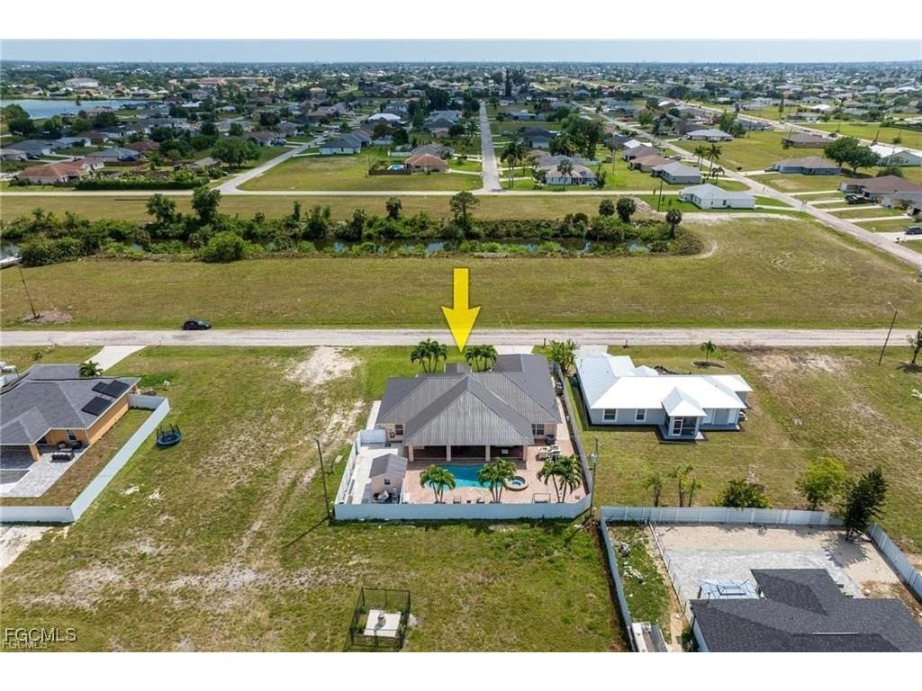 831 NE 23rd Terrace Cape Coral FL 33909 2026000750 image30
