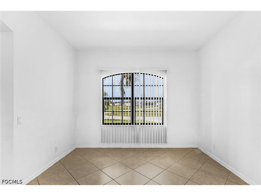 831 NW 30th Street Cape Coral FL 33993 2026027555 image10