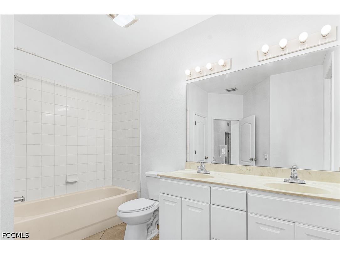 831 NW 30th Street Cape Coral FL 33993 2026027555 image13