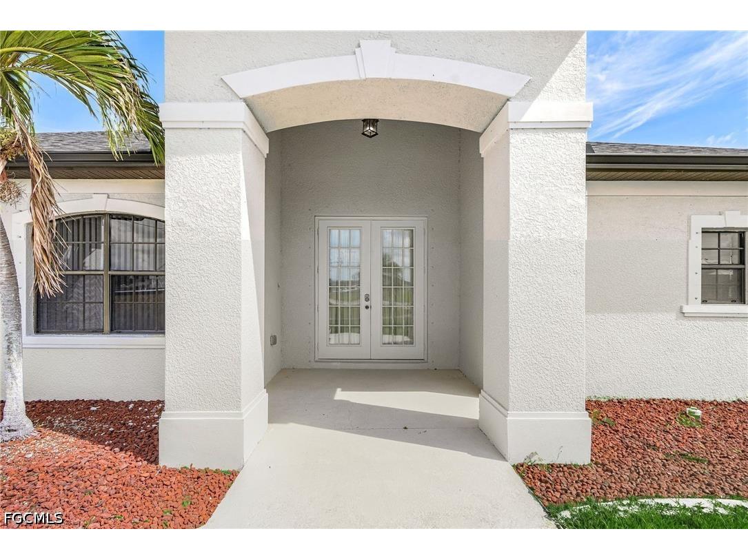 831 NW 30th Street Cape Coral FL 33993 2026027555 image3