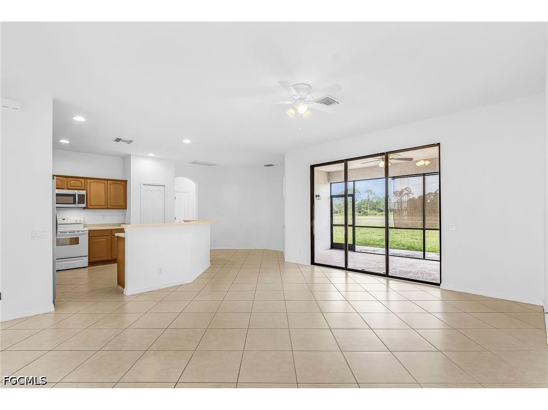 831 NW 30th Street Cape Coral FL 33993 2026027555 image7