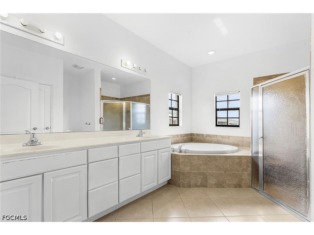 831 NW 30th Street Cape Coral FL 33993 2026027555 image9