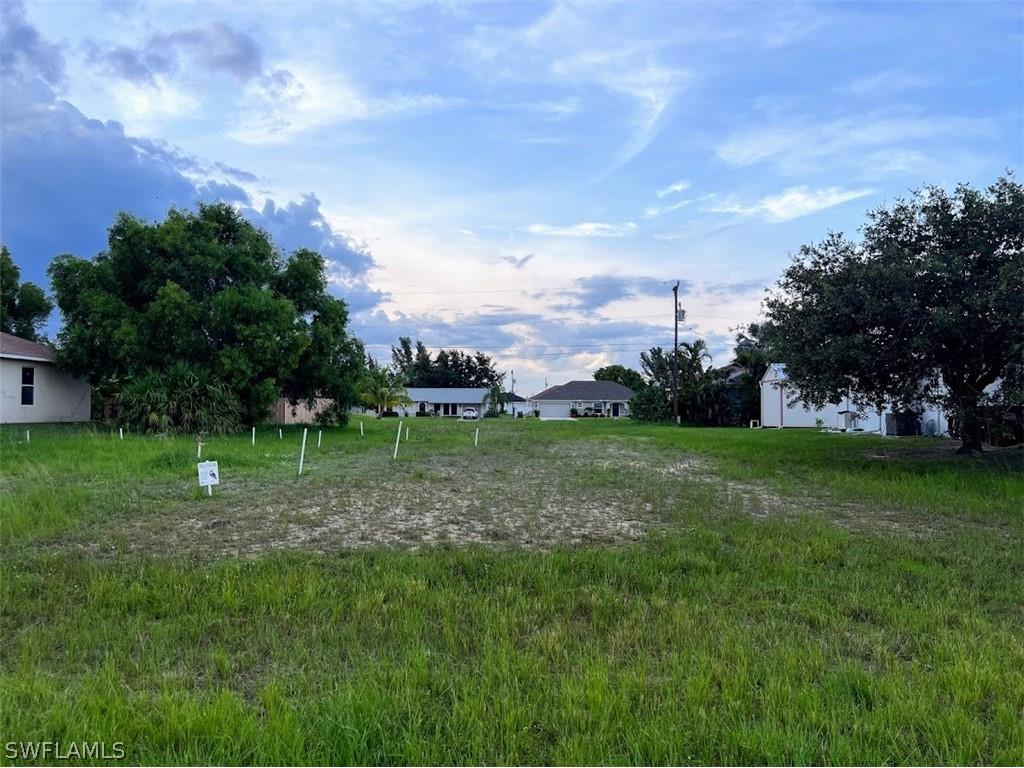 831 SW 29th Terrace Cape Coral FL 33914 222047905 image1