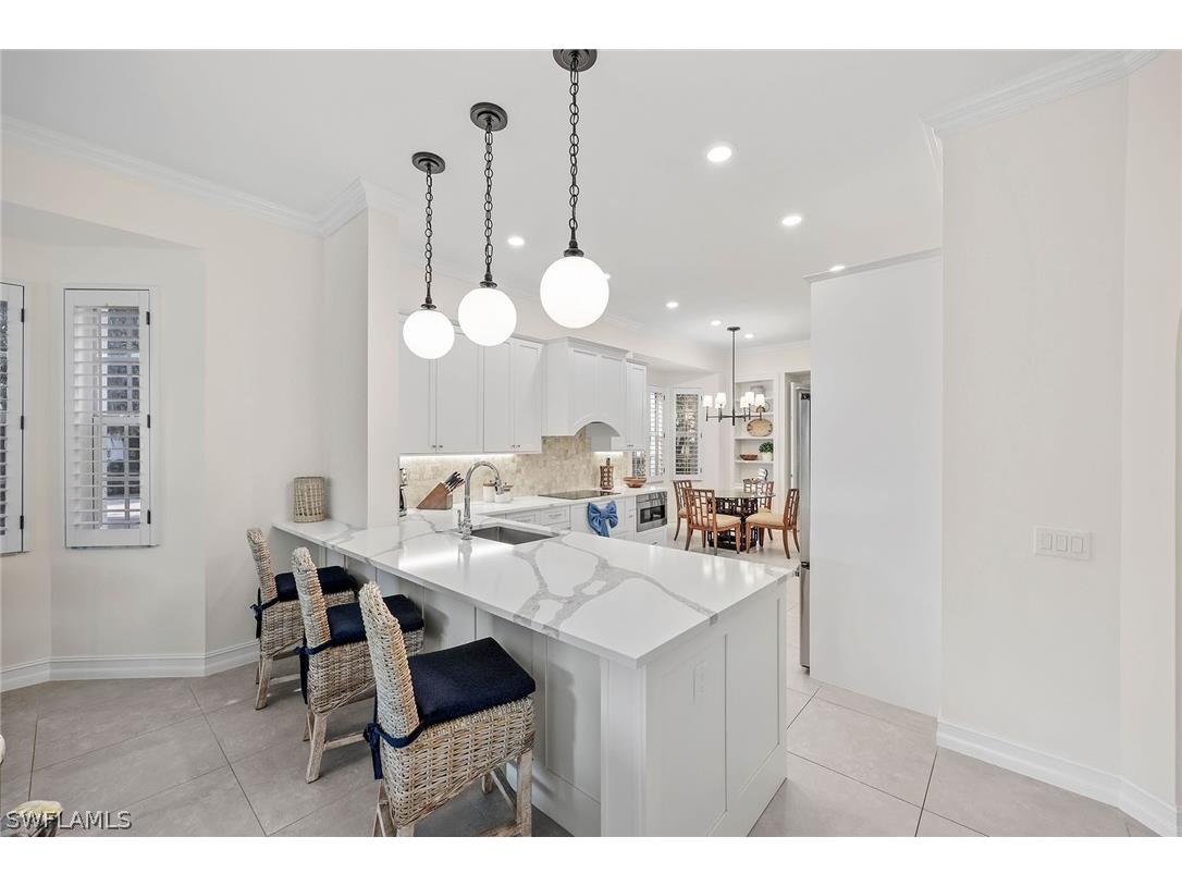 831 Sailaway Lane #104 Naples FL 34108 226012059 image11