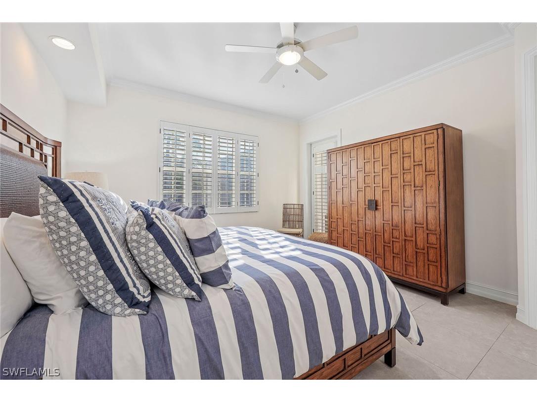831 Sailaway Lane #104 Naples FL 34108 226012059 image14