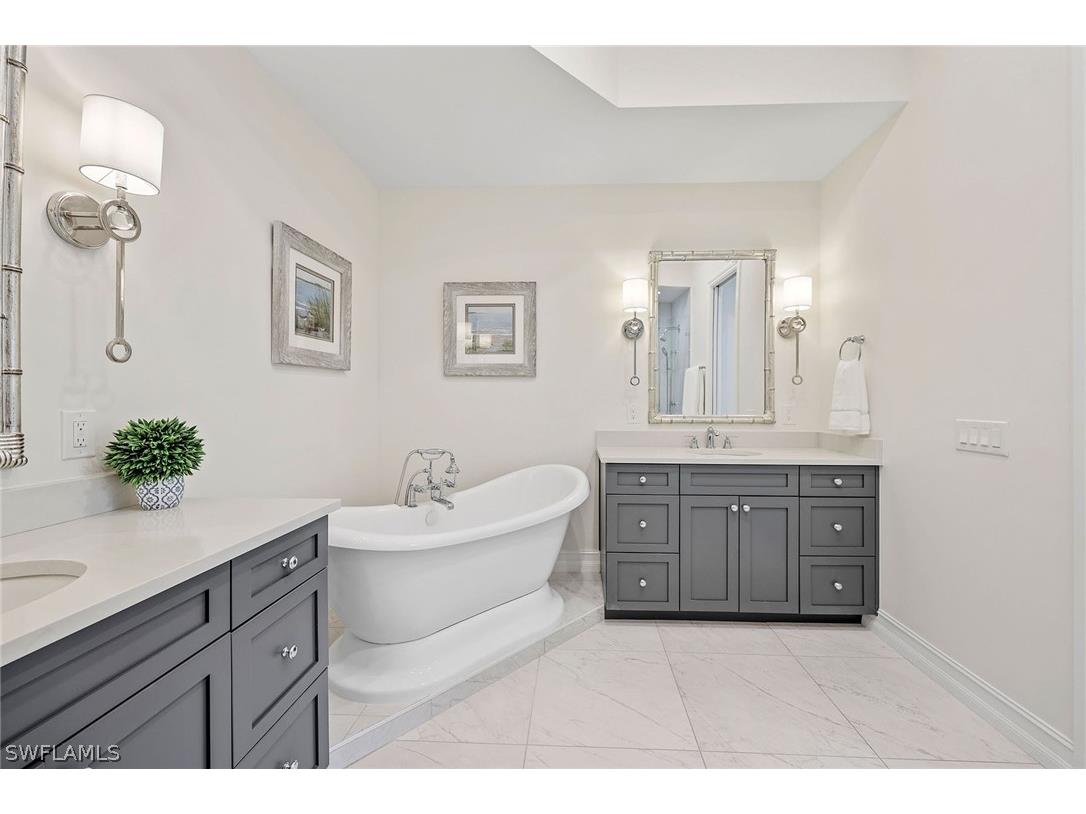 831 Sailaway Lane #104 Naples FL 34108 226012059 image17