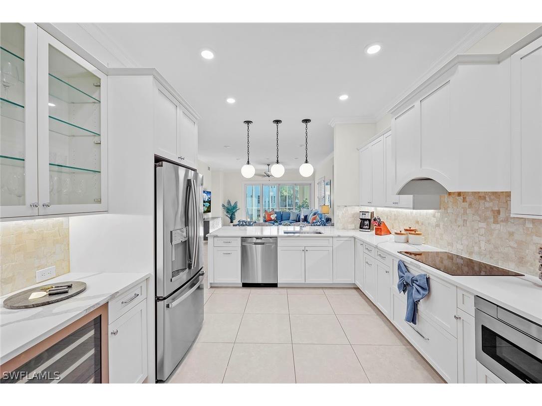 831 Sailaway Lane #104 Naples FL 34108 226012059 image9