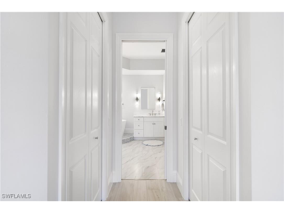 831 Sailaway Lane #202 Naples FL 34108 225066585 image15