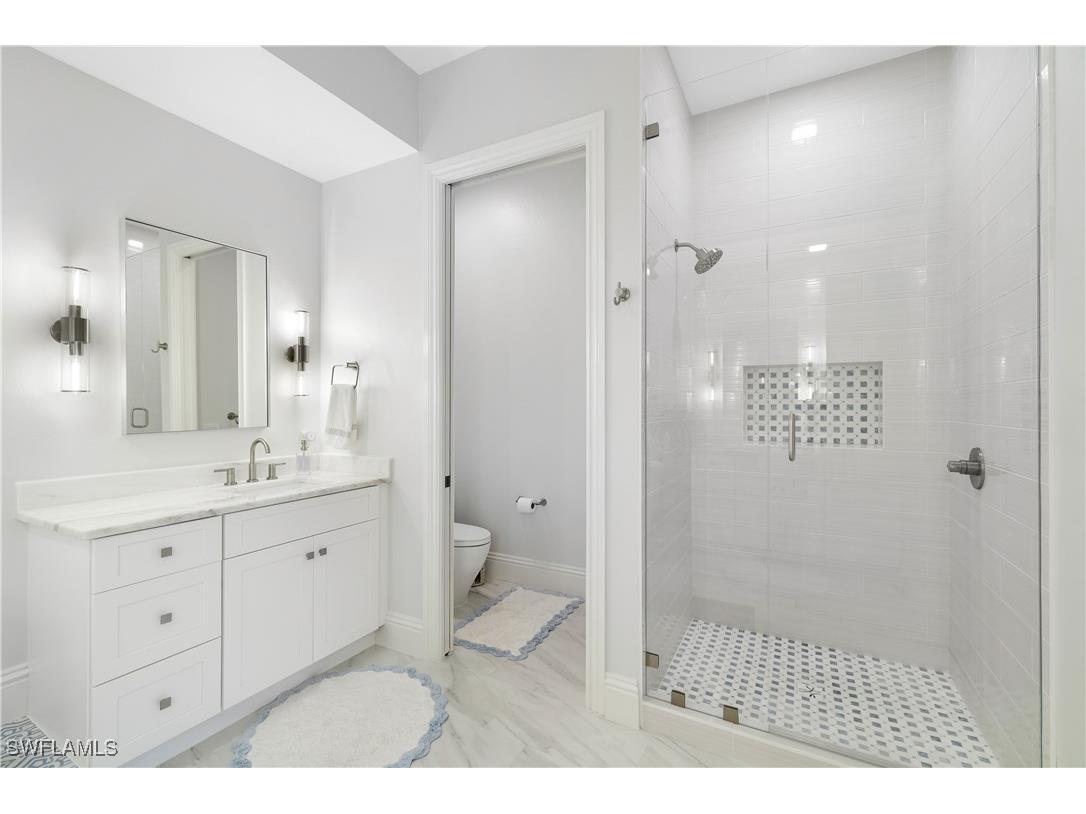 831 Sailaway Lane #202 Naples FL 34108 225066585 image16