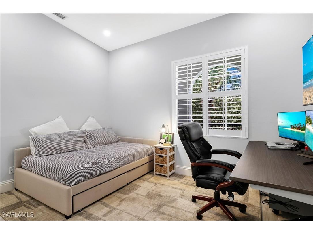 831 Sailaway Lane #202 Naples FL 34108 225066585 image22