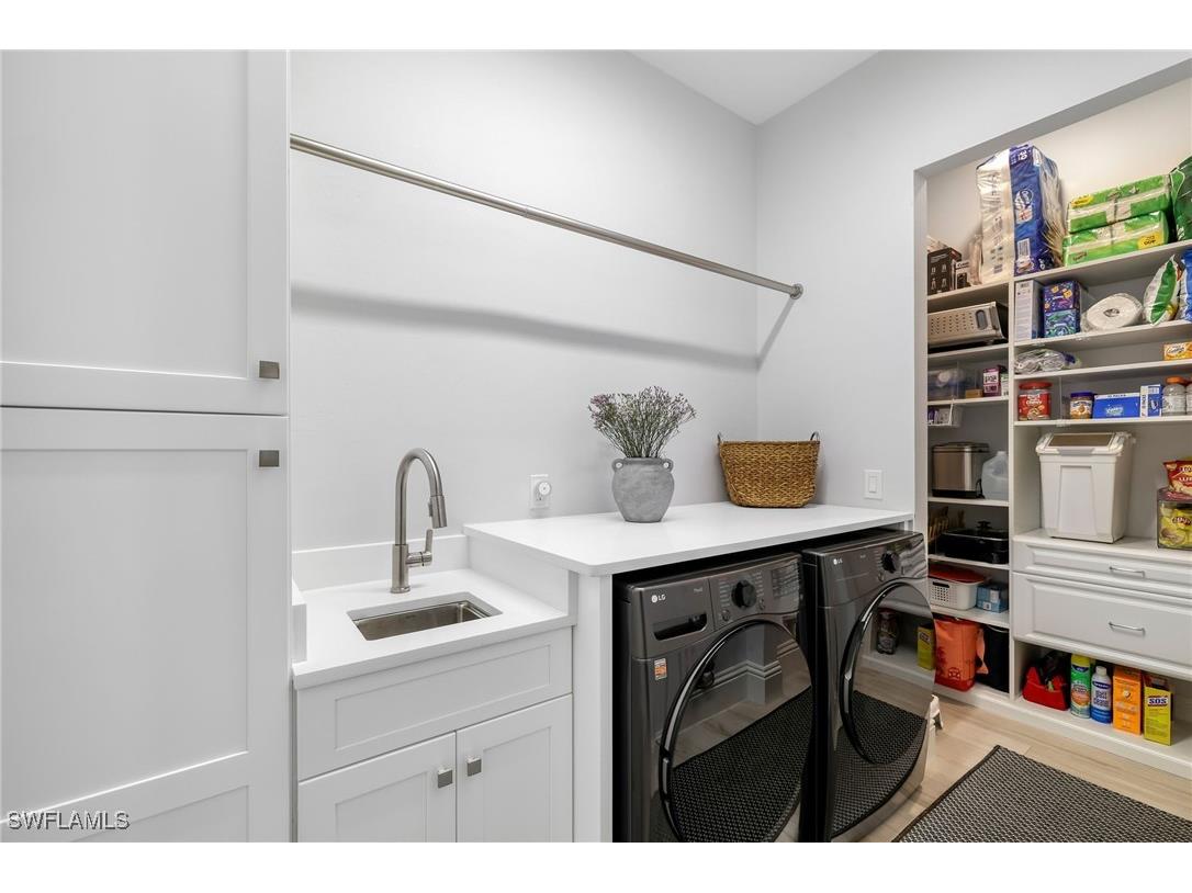 831 Sailaway Lane #202 Naples FL 34108 225066585 image30