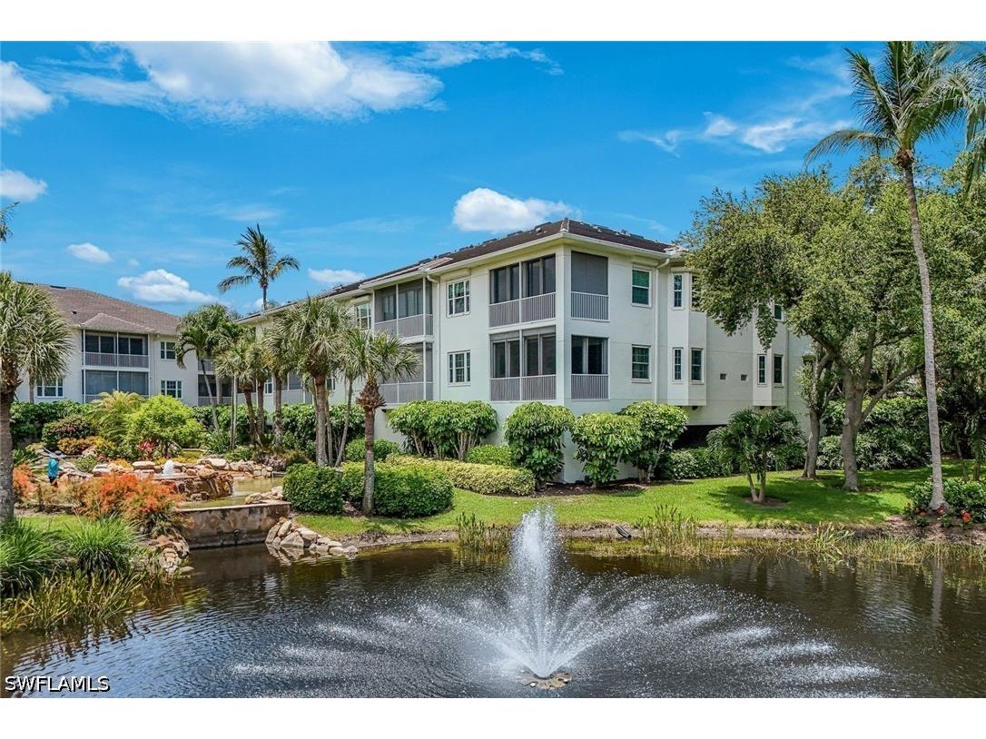 831 Sailaway Lane #202 Naples FL 34108 226023391 image1