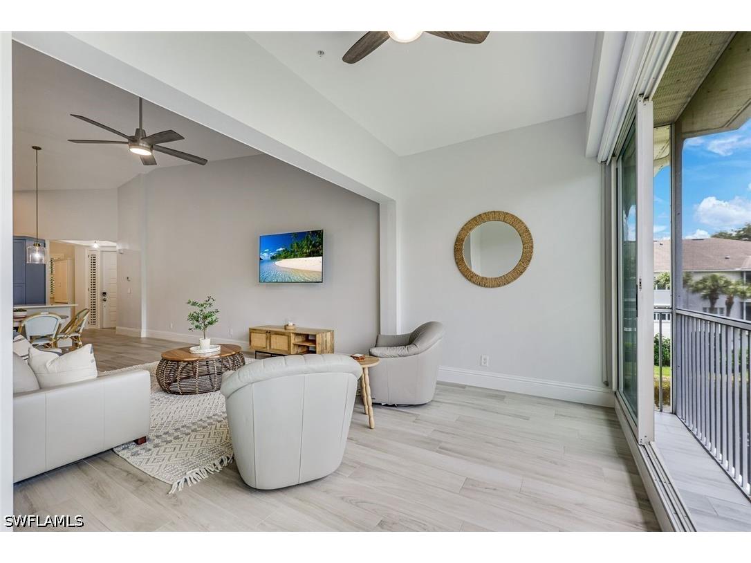 831 Sailaway Lane #202 Naples FL 34108 226023391 image10