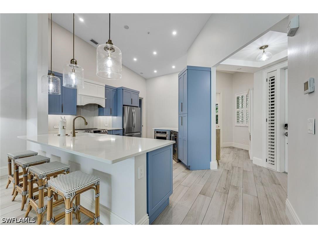 831 Sailaway Lane #202 Naples FL 34108 226023391 image4
