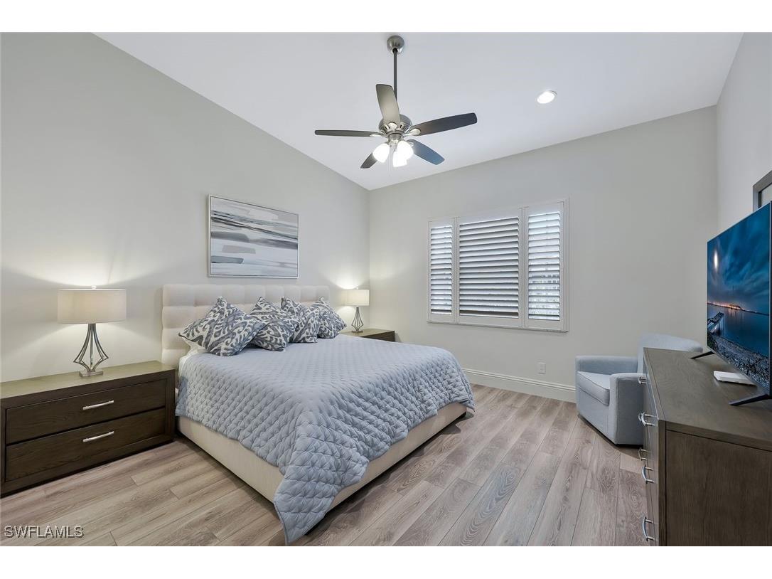 831 Sailaway Lane #203 Naples FL 34108 225071273 image10