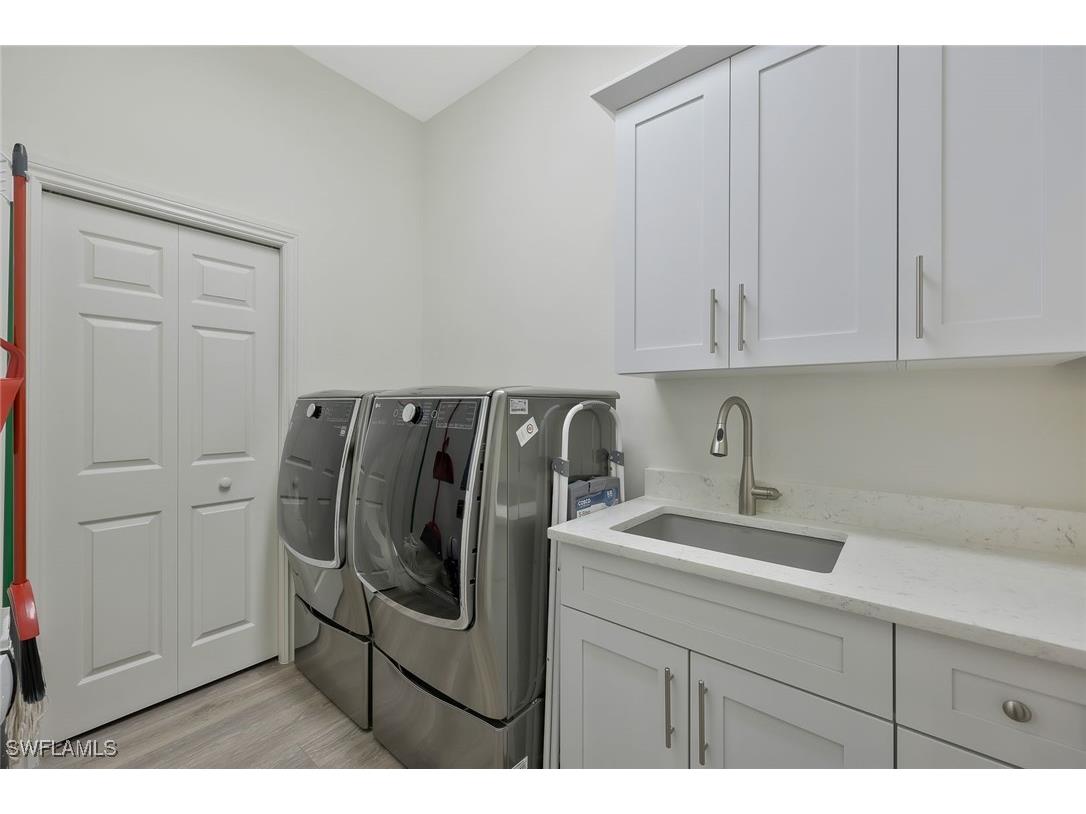 831 Sailaway Lane #203 Naples FL 34108 225071273 image16