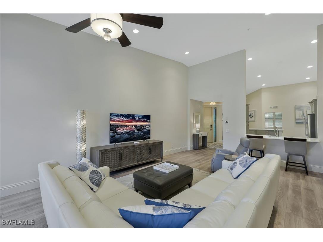 831 Sailaway Lane #203 Naples FL 34108 225071273 image3