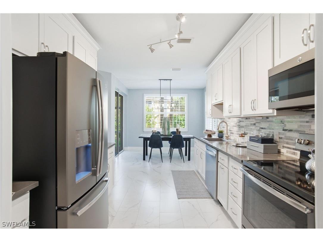 8310 Big Acorn Circle #1002 Naples FL 34119 226007706 image10