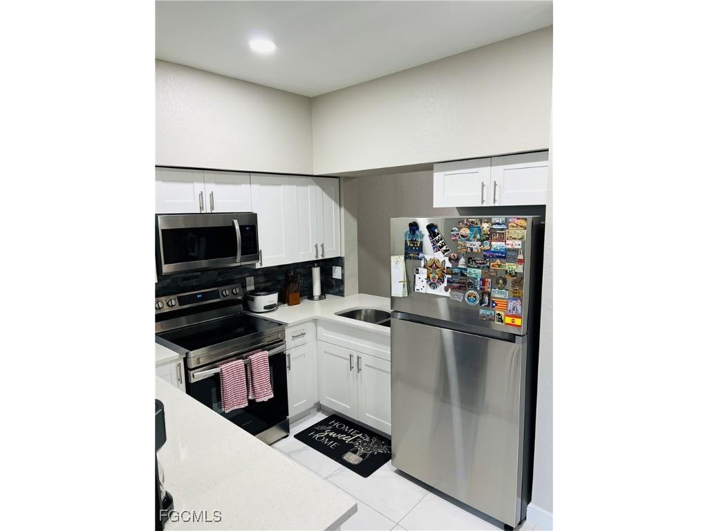 8312 Bernwood Cove Loop #1006 Fort Myers FL 33966 2025019144 image4