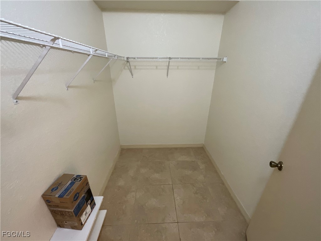 8312 Bernwood Cove Loop #1007 Fort Myers FL 33966 2025008975 image11