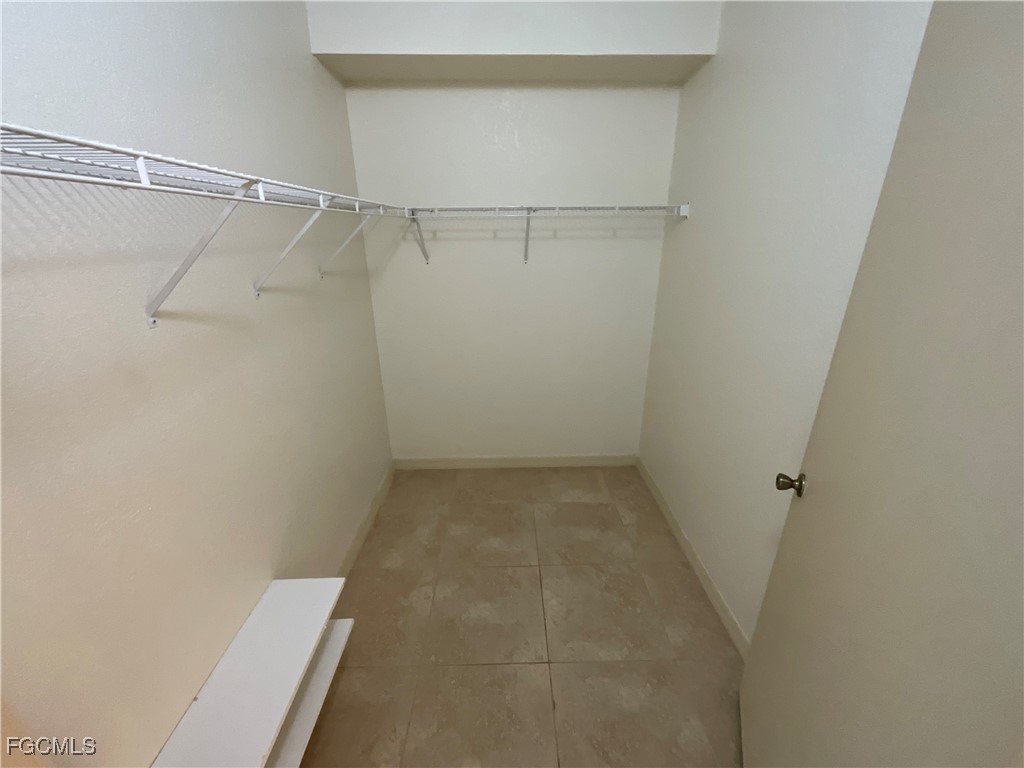 8312 Bernwood Cove Loop #1007 Fort Myers FL 33966 2025008975 image12