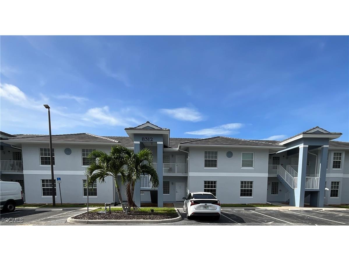 8312 Bernwood Cove Loop #1007 Fort Myers FL 33966 2025008975 image2