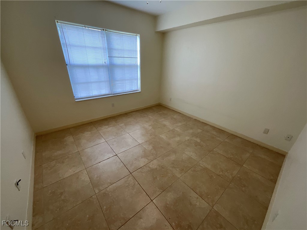 8312 Bernwood Cove Loop #1007 Fort Myers FL 33966 2025008975 image7