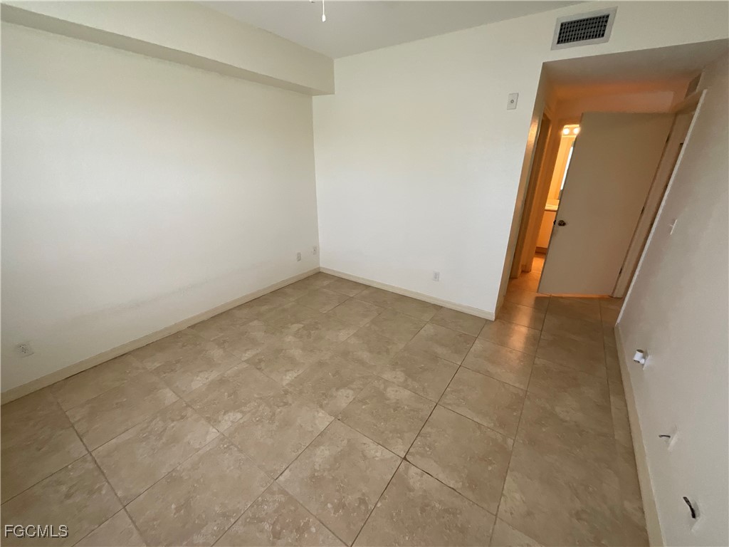 8312 Bernwood Cove Loop #1007 Fort Myers FL 33966 2025008975 image9