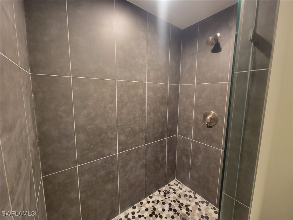 8313 Bernwood Cove Loop #1211 Fort Myers FL 33966 225061910 image12