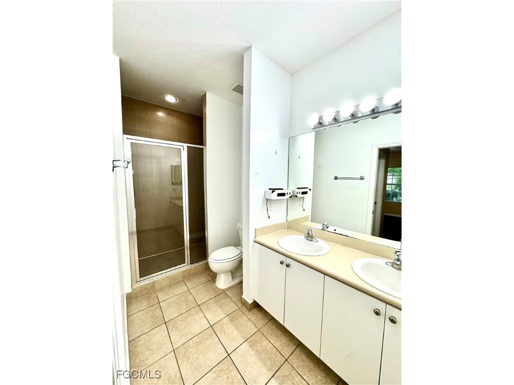 8313 Bernwood Cove Loop S #1204 Fort Myers FL 33966 2025014678 image9