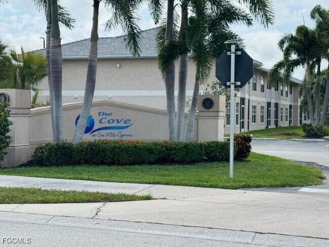 8313 Bernwood Cove Loop Cove Fort Myers FL 33972 2025017736 image1