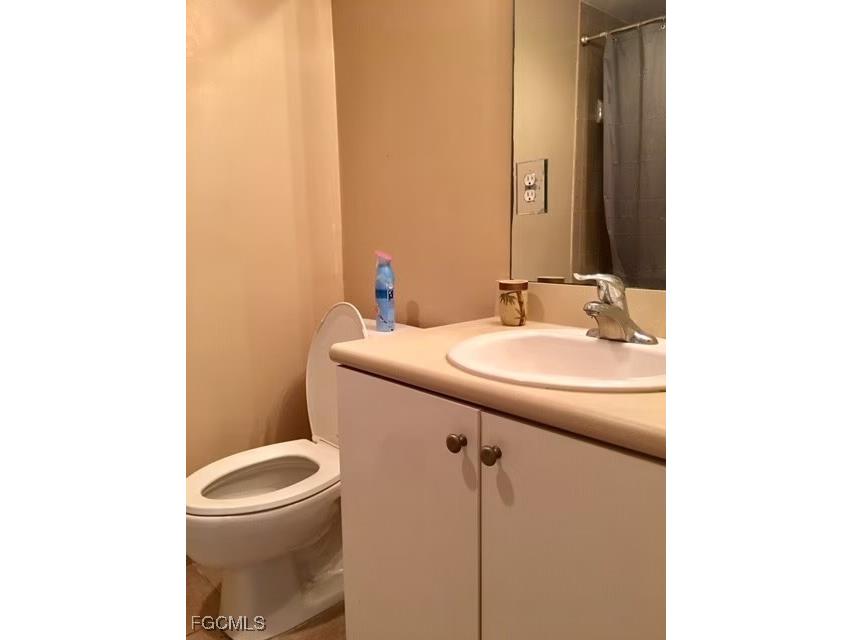 8313 Bernwood Cove Loop Cove Fort Myers FL 33972 2025017736 image6