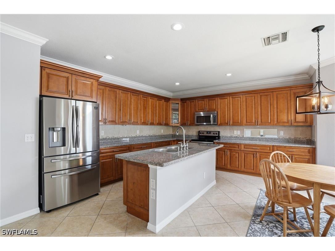 8317 Sumner Avenue Fort Myers FL 33908 226013874 image9