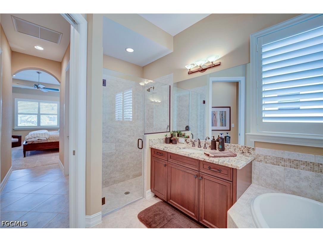 8319 Adelio Lane Fort Myers FL 33912 2026018549 image14