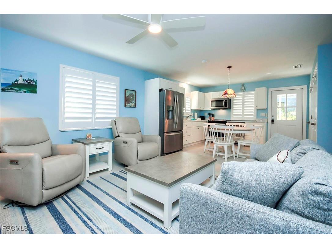 832 Donax Street #A1 Sanibel FL 33957 2025013223 image3