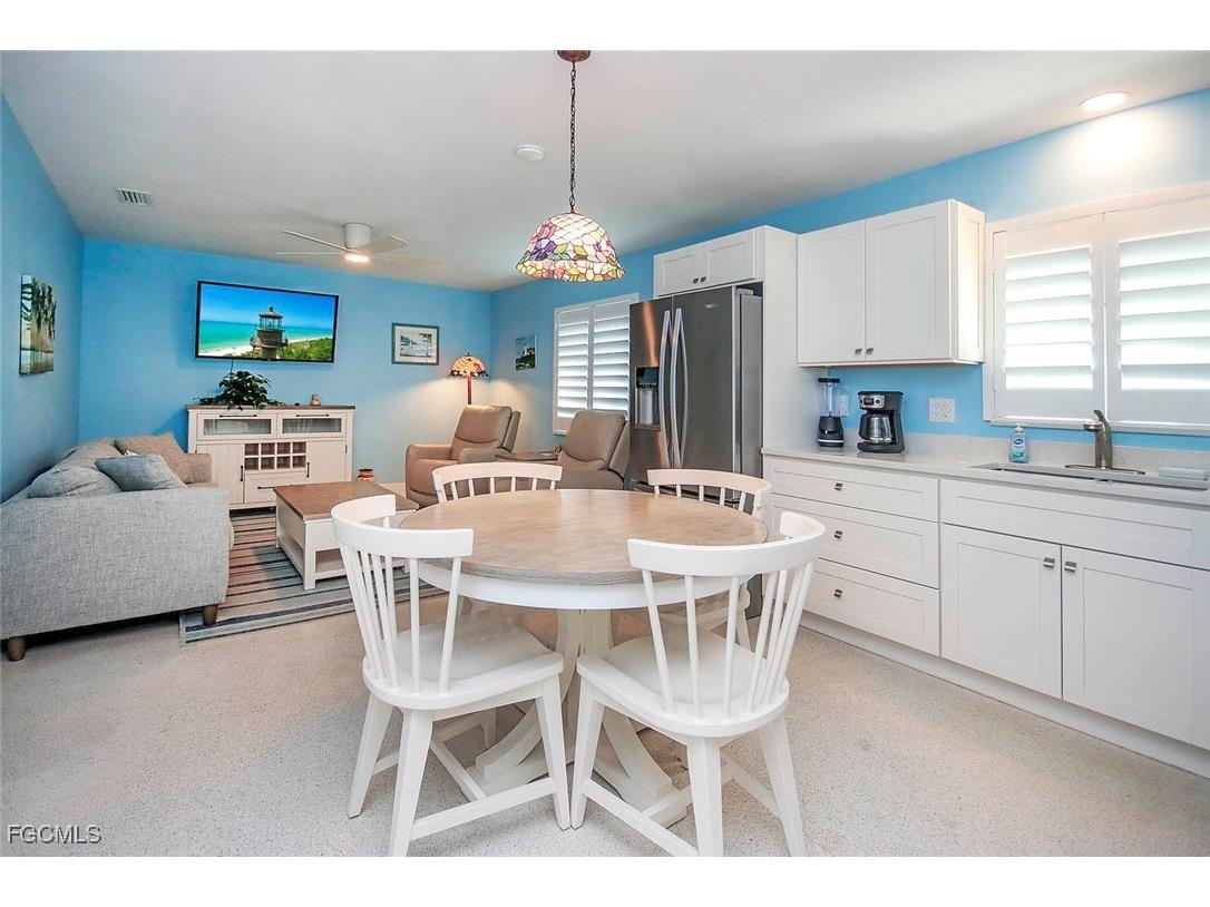832 Donax Street #A1 Sanibel FL 33957 2025013223 image8