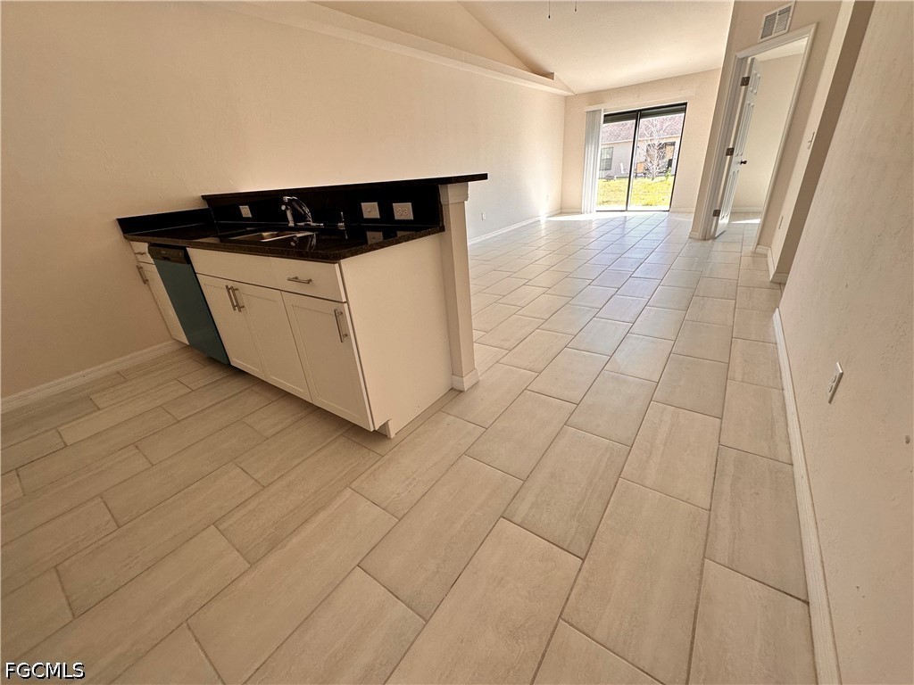 832 Gleason Parkway Cape Coral FL 33914 2026028998 image3