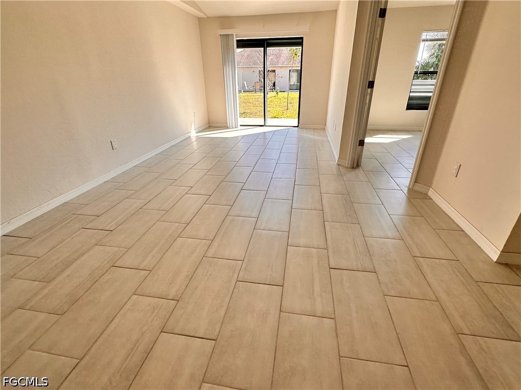 832 Gleason Parkway Cape Coral FL 33914 2026028998 image8