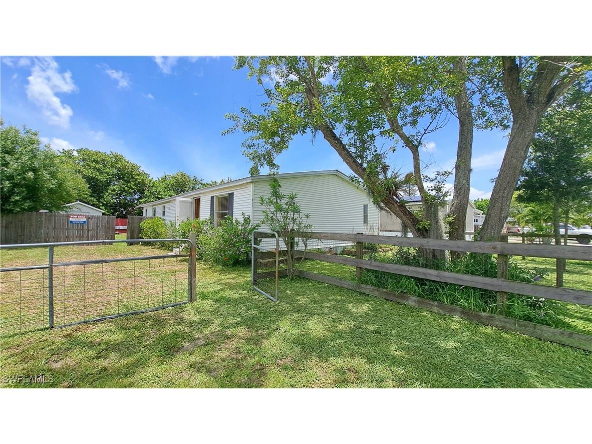 832 Redish Circle Clewiston FL 33440 225054882 image1