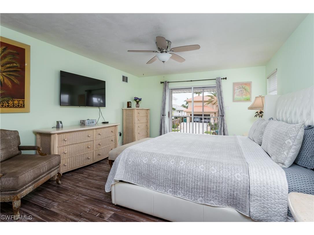 832 Swan Drive Marco Island FL 34145 224014962 image22