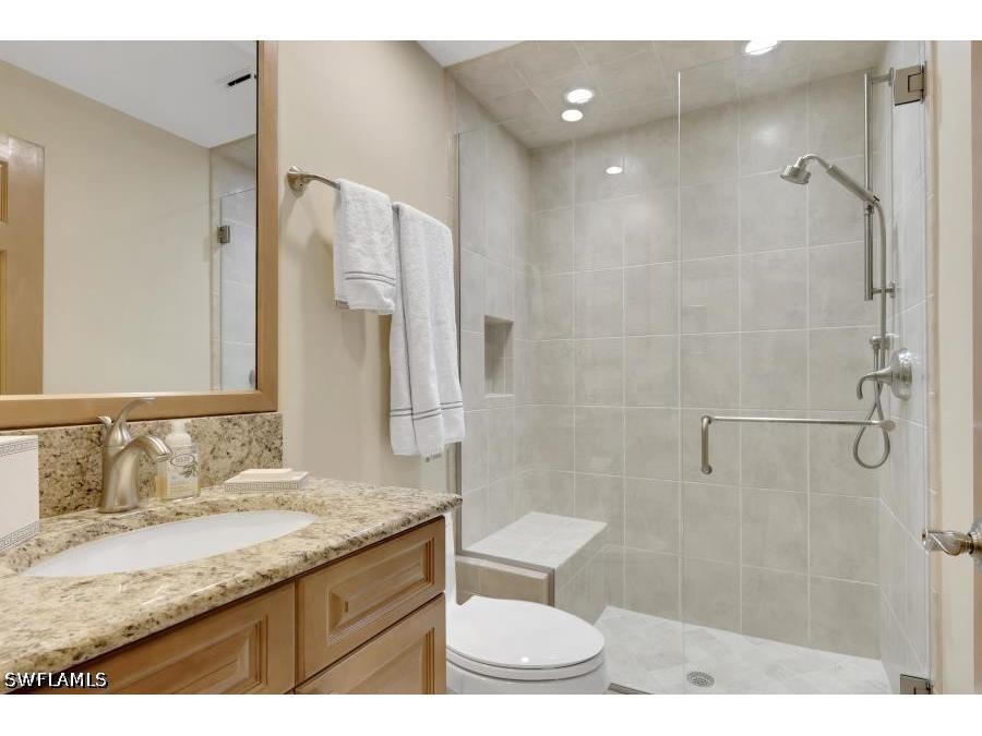 832 Tanbark Drive #105 Naples FL 34108 226020122 image14