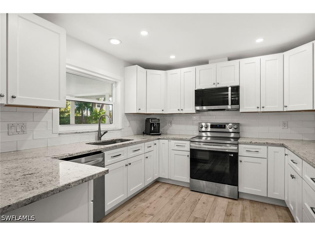 8324 Lagoon Road Fort Myers Beach FL 33931 226013612 image4